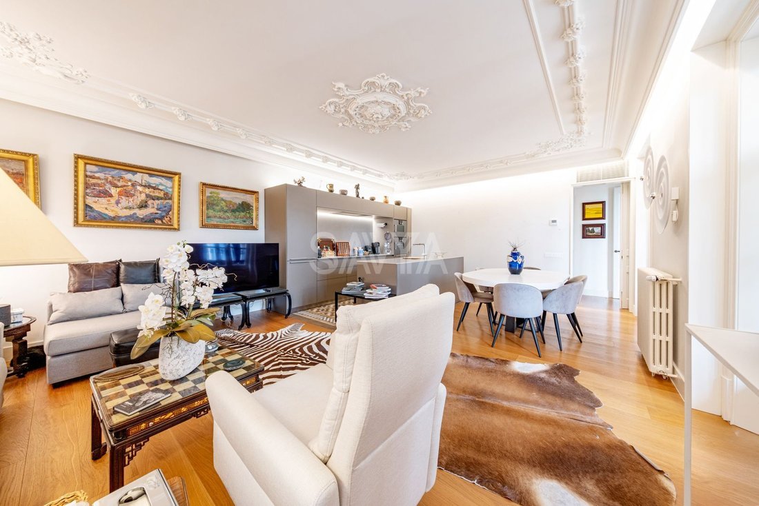 Apartment in Eixample, Barcelona, Spain 1 - 18484077