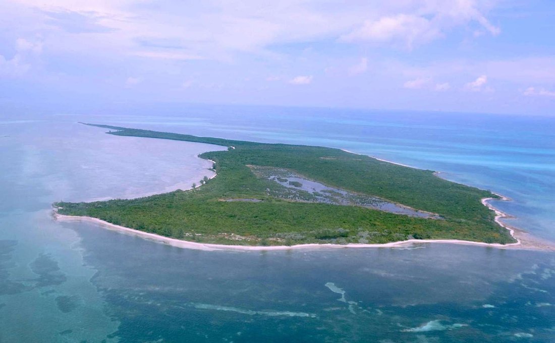 Private Island in Northern Abaco Cays, Bahamas 4 - 18482948
