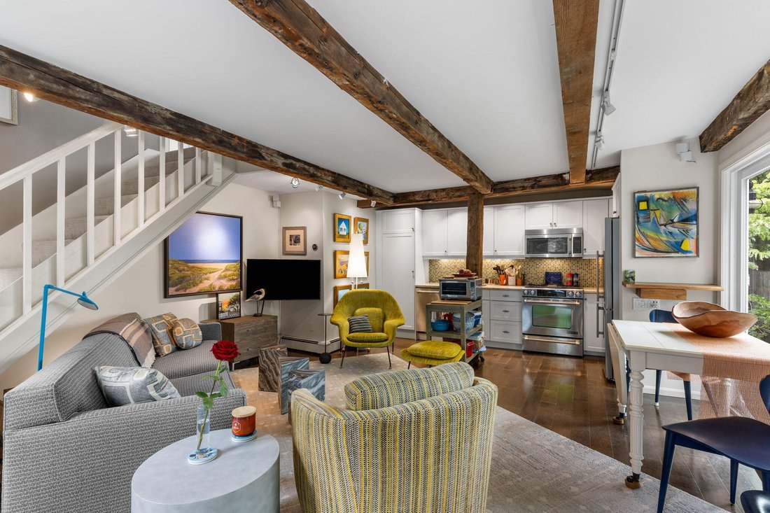 Condo in Provincetown, Massachusetts, United States 3 - 18487714