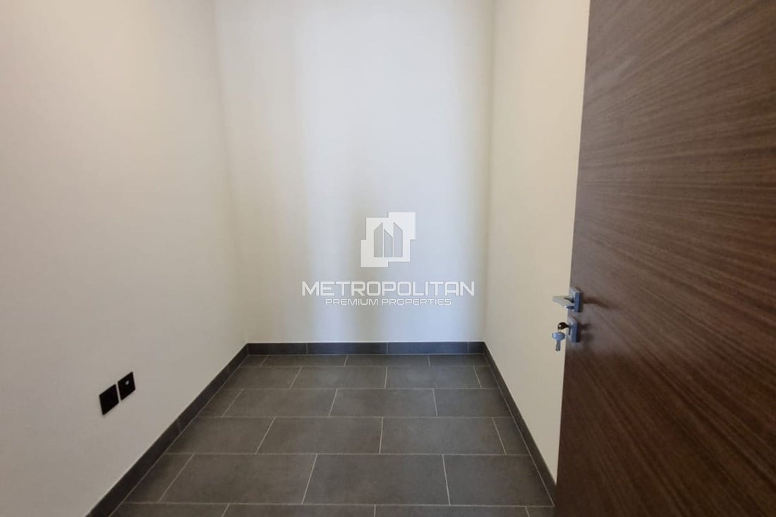 Apartment in MBR- Al Merkad, Dubai, United Arab Emirates 5 - 16711786