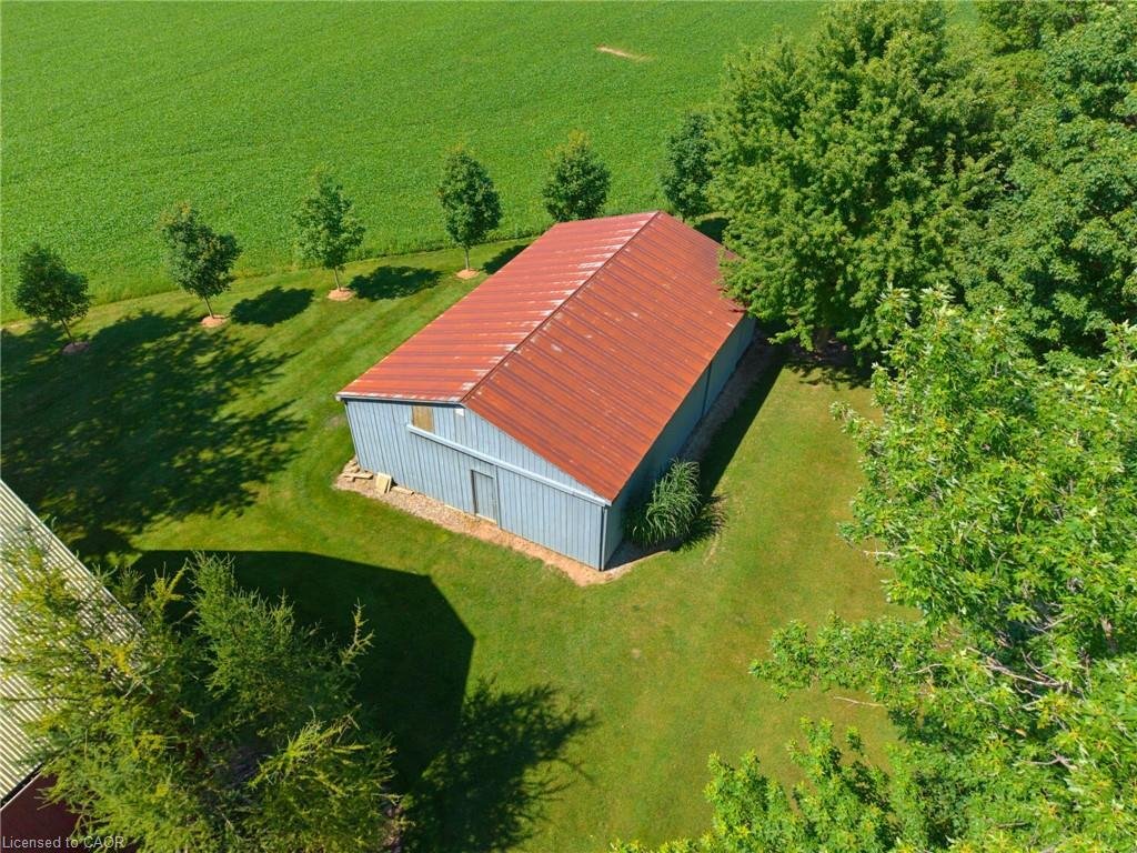 Farm Ranch in North Perth, Ontario, Canada 5 - 18483369