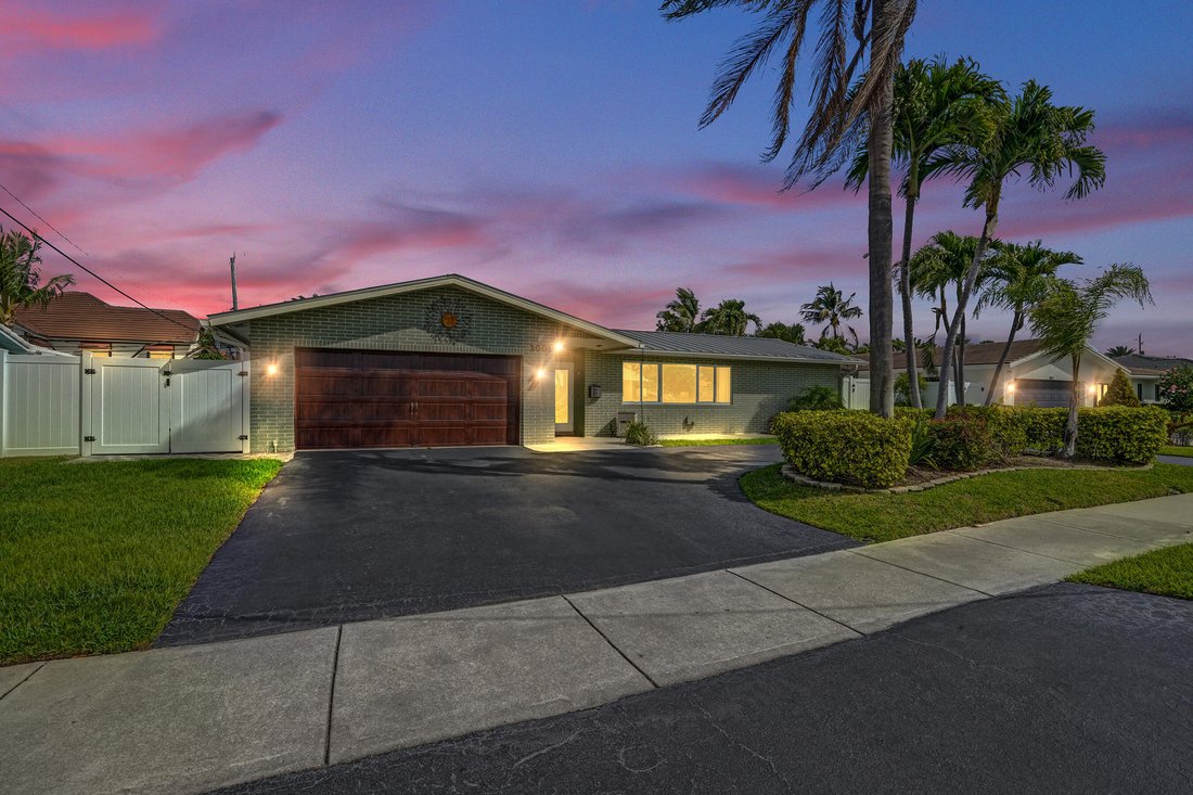 House in Lighthouse Point, Florida, United States 2 - 17391686