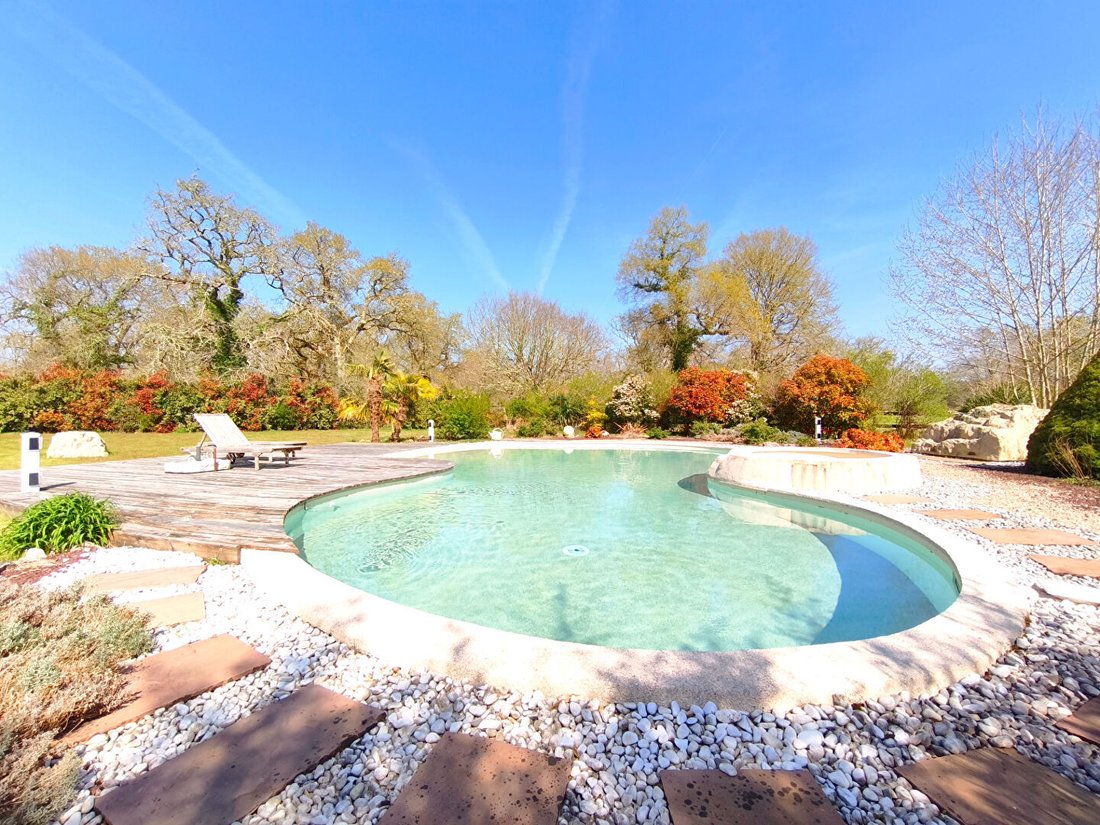 Villa à Luglon, Nouvelle-Aquitaine, France 2 - 18487041