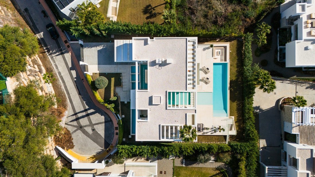 Villa in Benahavis, Andalusia, Spain 5 - 18485734