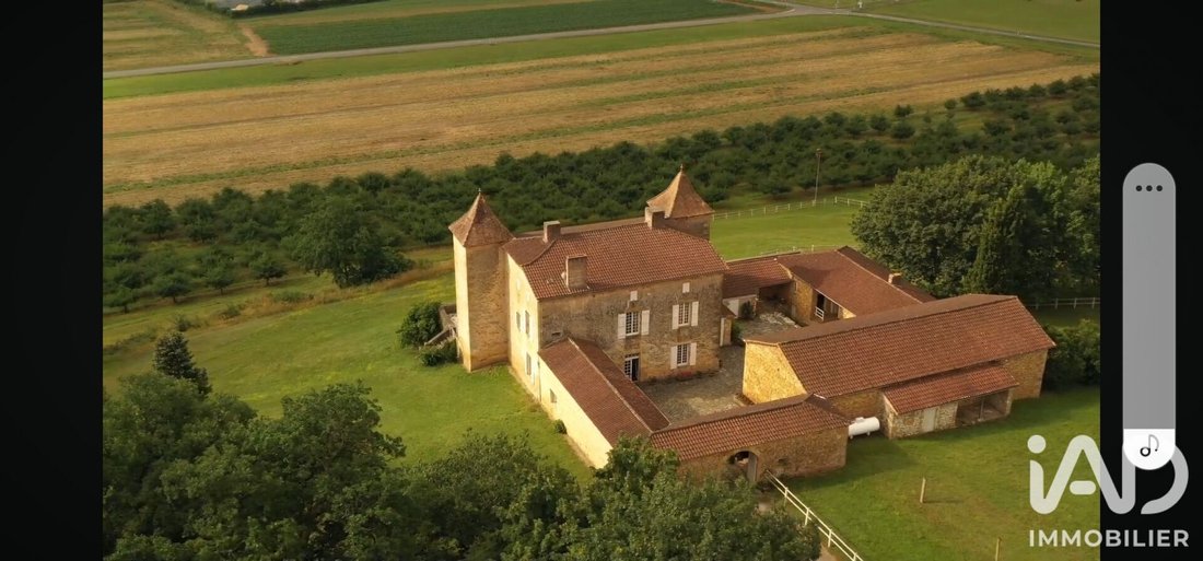 House in Condezaygues, Nouvelle-Aquitaine, France 3 - 18484917