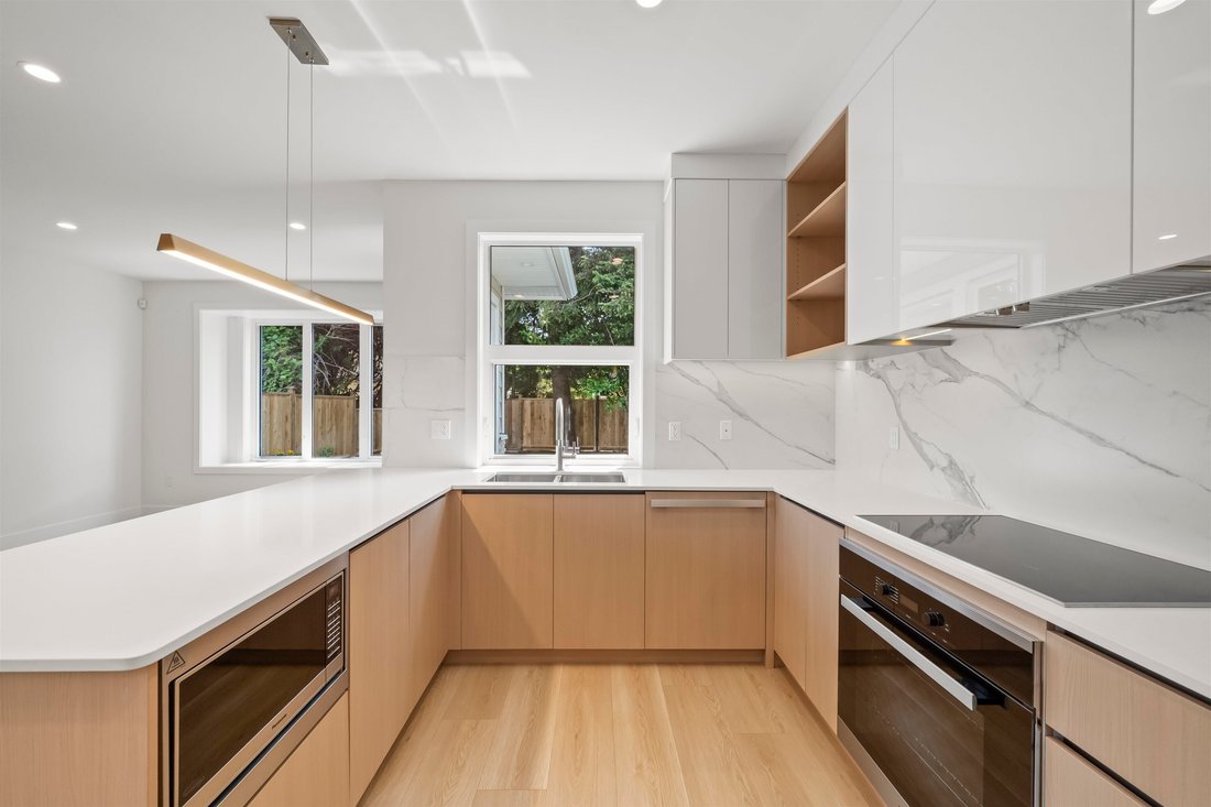 House in Richmond, British Columbia, Canada 5 - 18487616