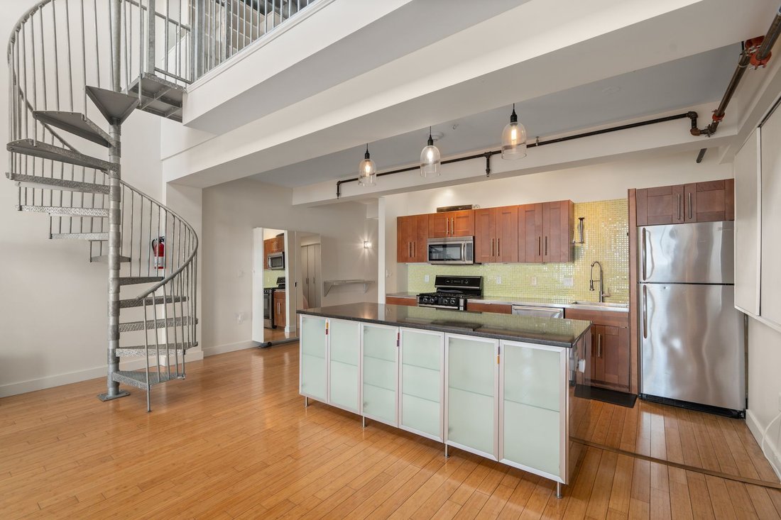 Condo in Boston, Massachusetts, United States 3 - 18387492