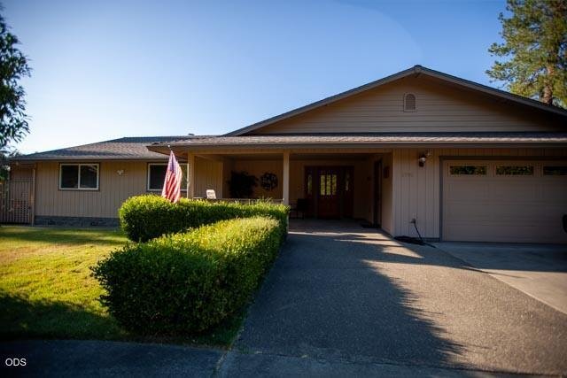 House in Grants Pass, Oregon, United States 3 - 18487909