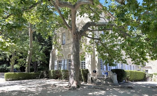 Apartment in Montagne des Chèvres, Villeneuve-lès-Avignon, France 1