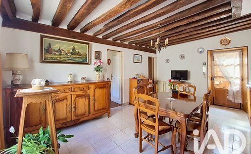 House in Verneuil-sur-Seine, Ile-de-France, France 1