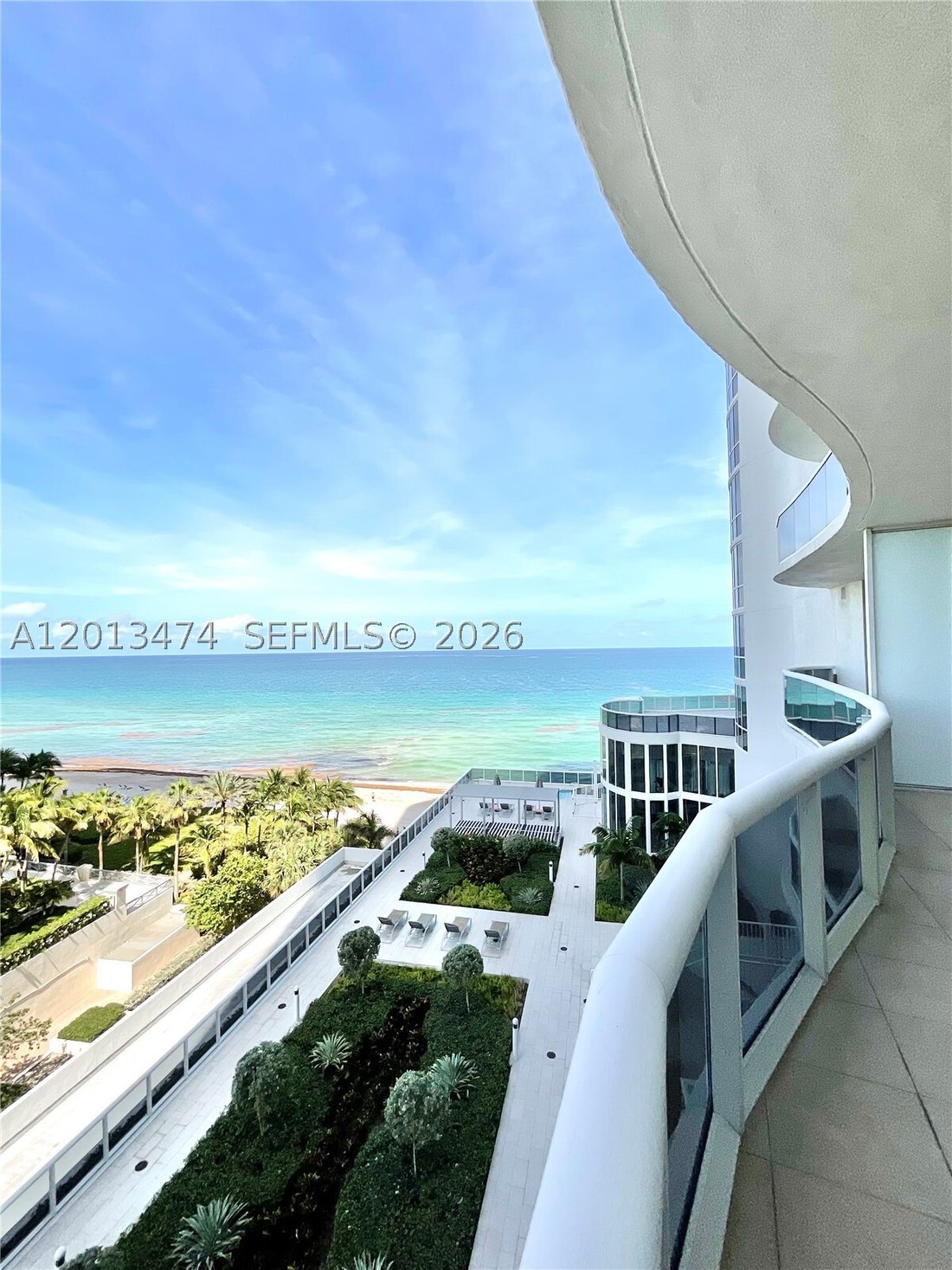 Condo in Sunny Isles Beach, Florida, United States 1 - 17855165