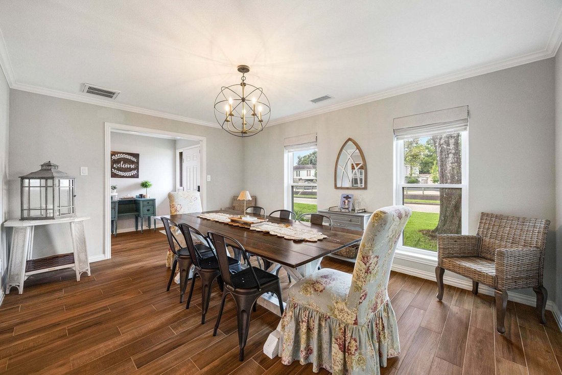 House in Houston, Texas, United States 5 - 18483934