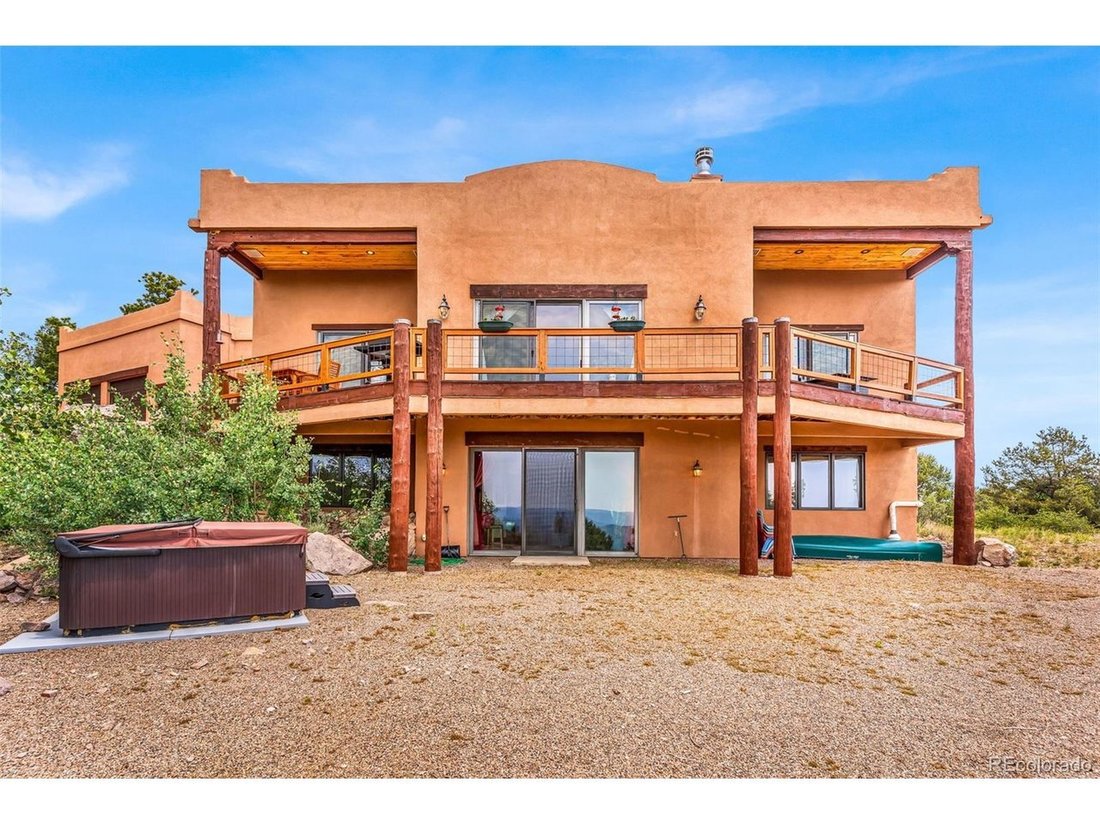 House in Lincoln Park, Colorado, United States 4 - 18485391