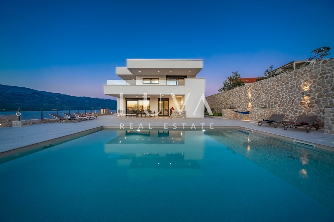 Villa in Opcina Posedarje, Zadar County, Croatia 2 - 18486761