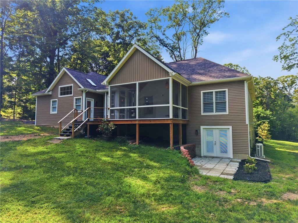 House in Neshannock Twp, Pennsylvania, United States 4 - 18488036