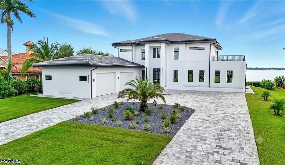 House in North Fort Myers, Florida, United States 2 - 18488112