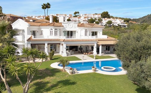 Villa in Nueva Andalucia, Marbella, Spain 1