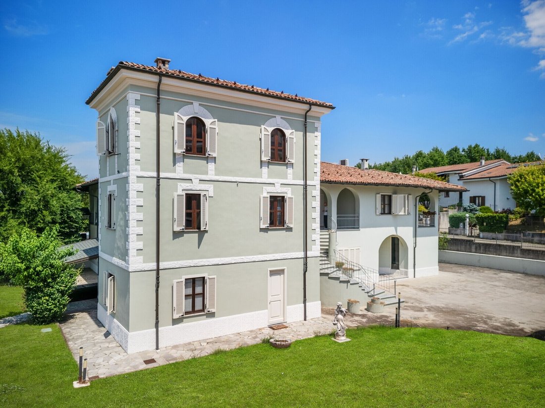 Villa in Canelli, Piedmont, Italy 1 - 18483614