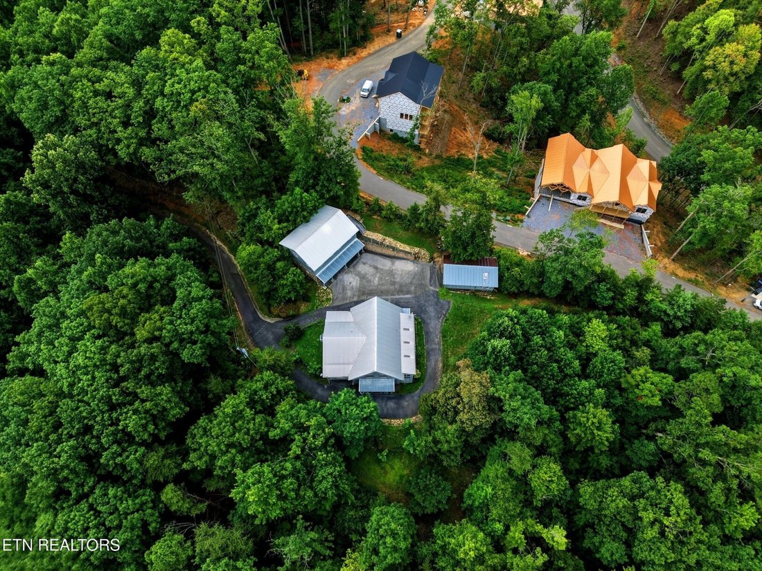 House in Sevierville, Tennessee, United States 3 - 18483812