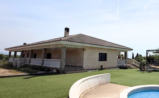 Chalet in Mont-roig del Camp, Catalonia, Spain 1