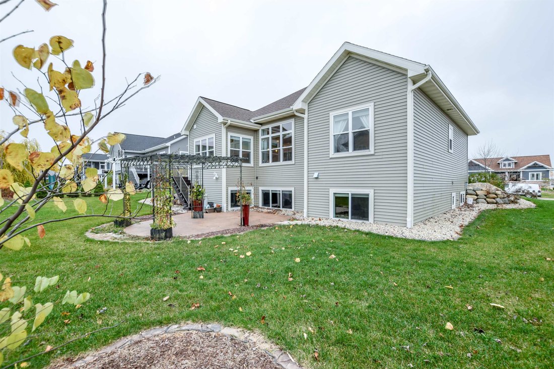 House in Windsor, Wisconsin, United States 2 - 18486111