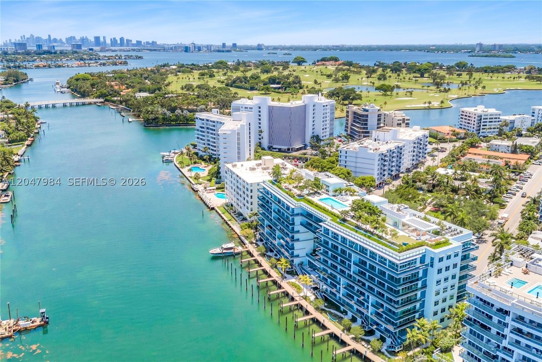 Condo in Bal Harbour, Florida, United States 2 - 18485424