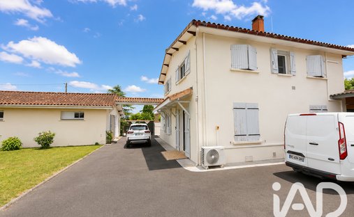 Maison à Libourne, Nouvelle-Aquitaine, France 1