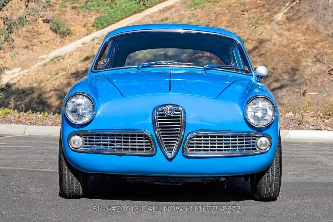 Alfa Romeo Giulietta in Los Angeles, CA 3 - 18484361