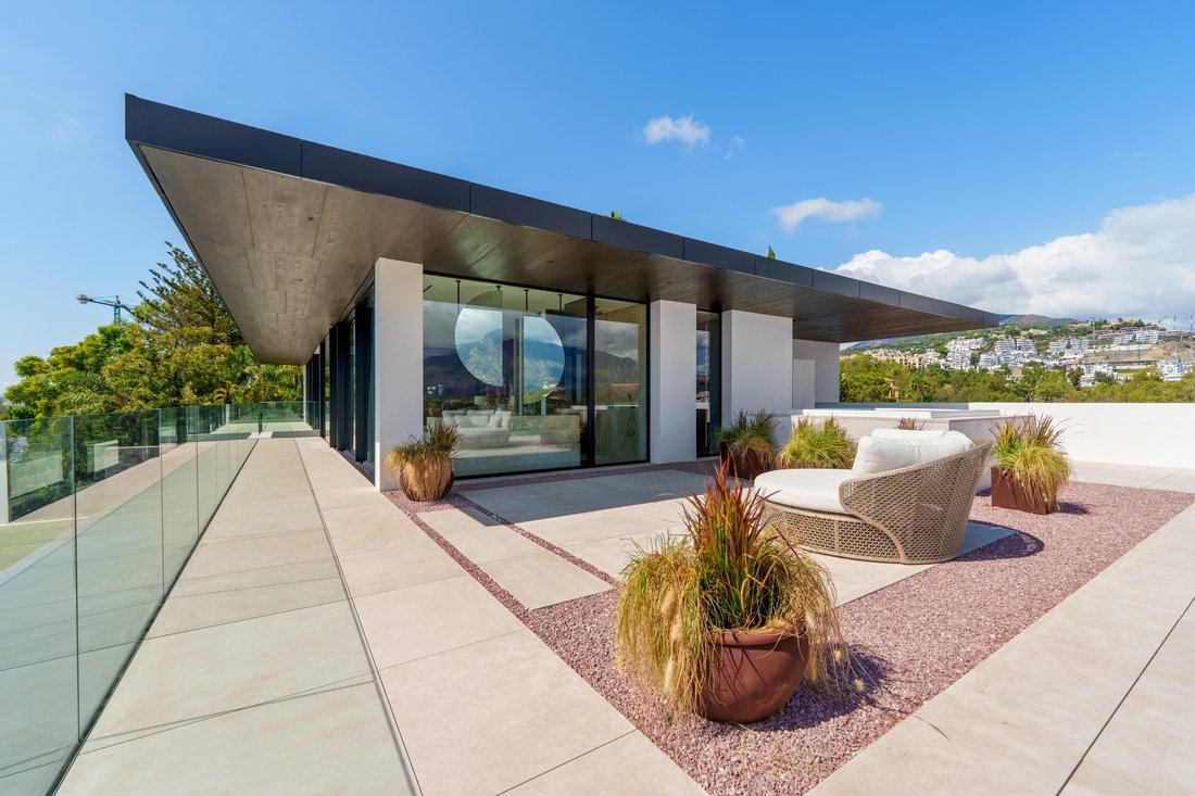 Villa in La Quinta, Benahavis, Andalusia 5 - 18486794