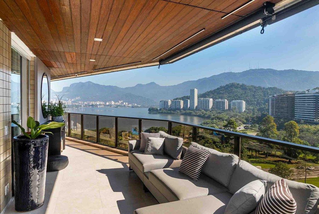 Apartment in Rio de Janeiro, State of Rio de Janeiro, Brazil 1 - 18487701