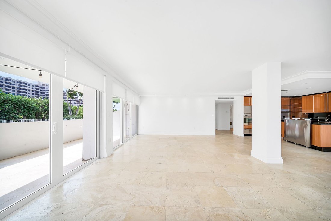 Condo in Key Biscayne, Florida, United States 3 - 18487688