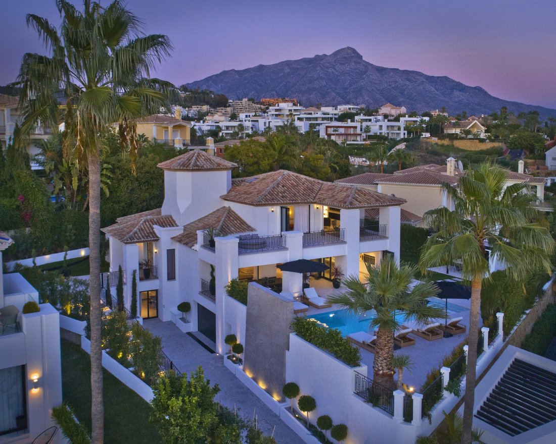 Villa in Nueva Andalucia, Marbella, Spain 5 - 18485816
