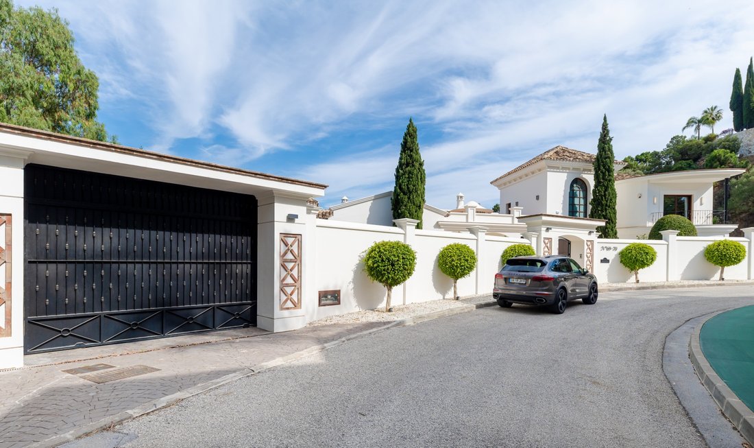 Villa in La Quinta, Benahavis, Andalusia 5 - 18486647