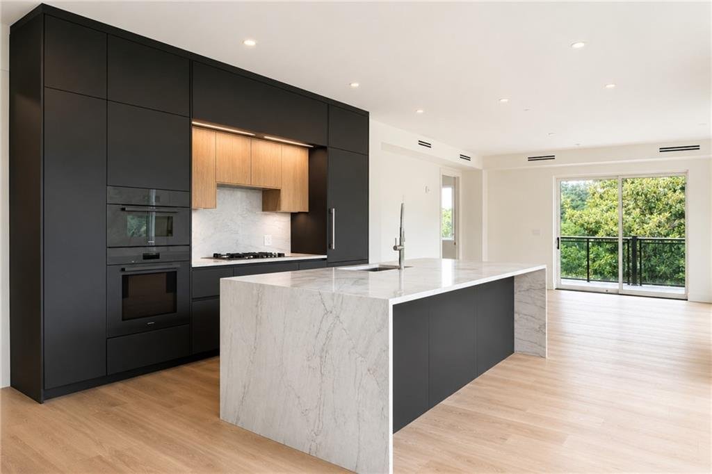 Condo in Atlanta, Georgia, United States 3 - 18486167