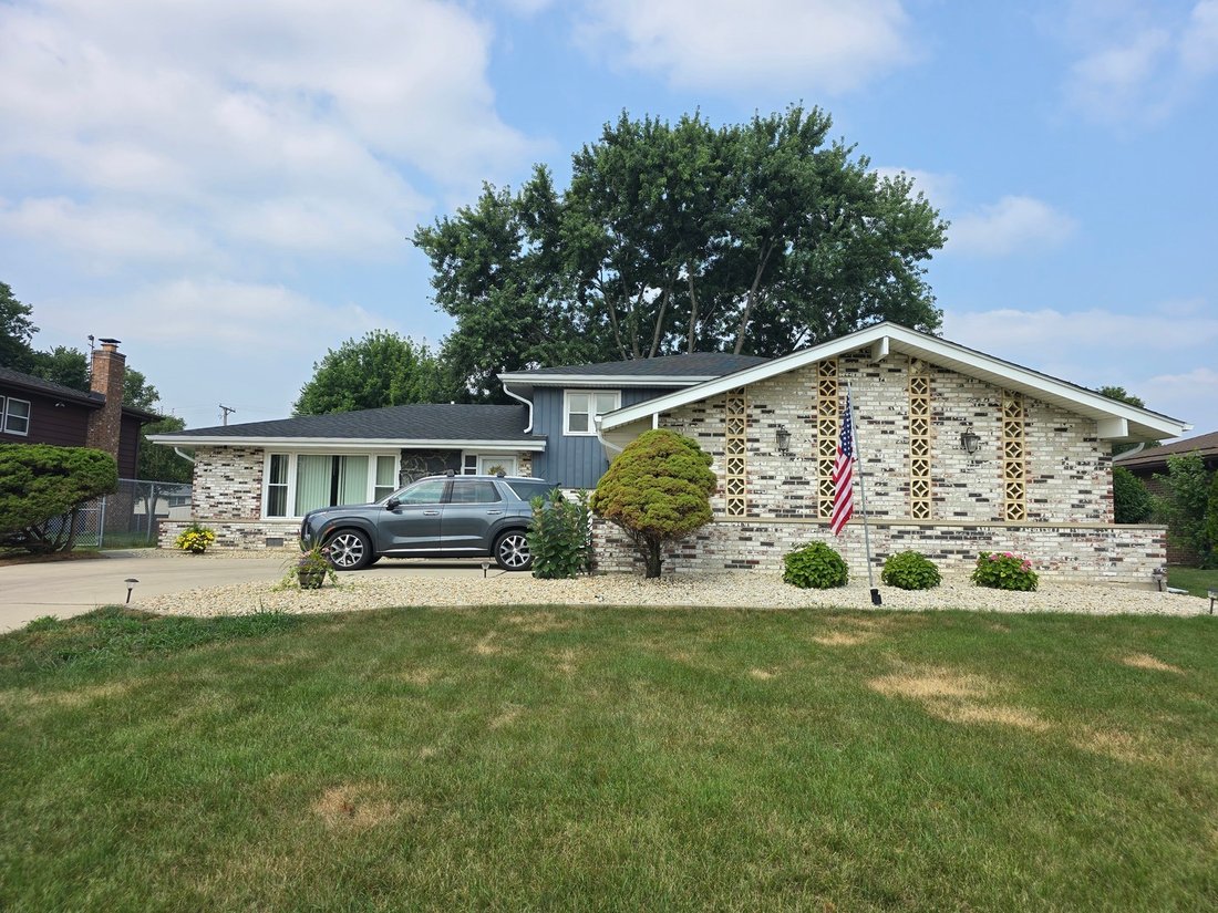 House in Darien, Illinois, United States 3 - 18486049