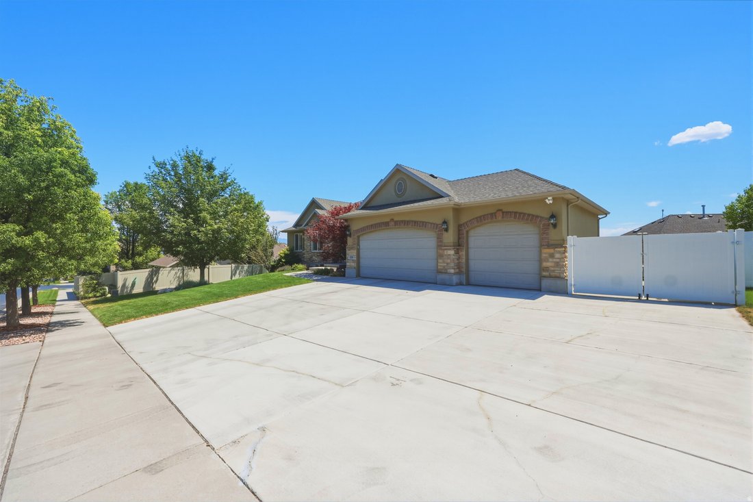 House in West Jordan, Utah, United States 3 - 18485815