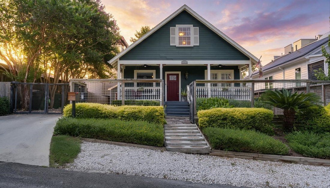 House in Houston, Texas, United States 1 - 18486277
