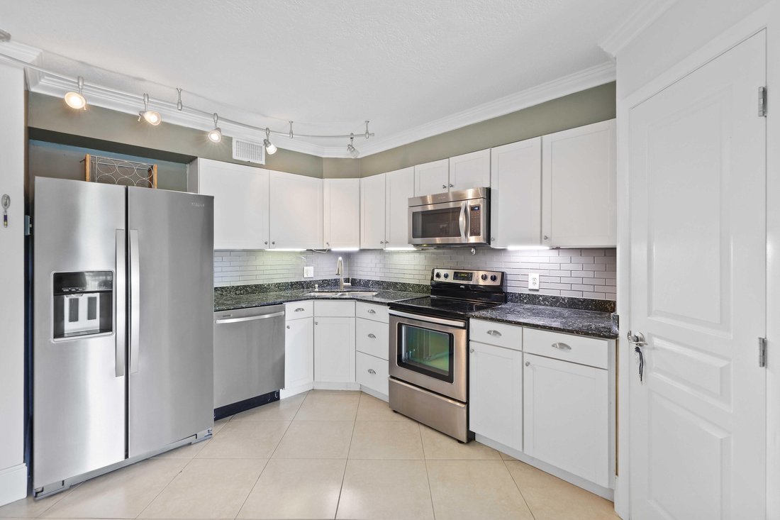 Condo in Delray Beach, Florida, United States 5 - 18486777