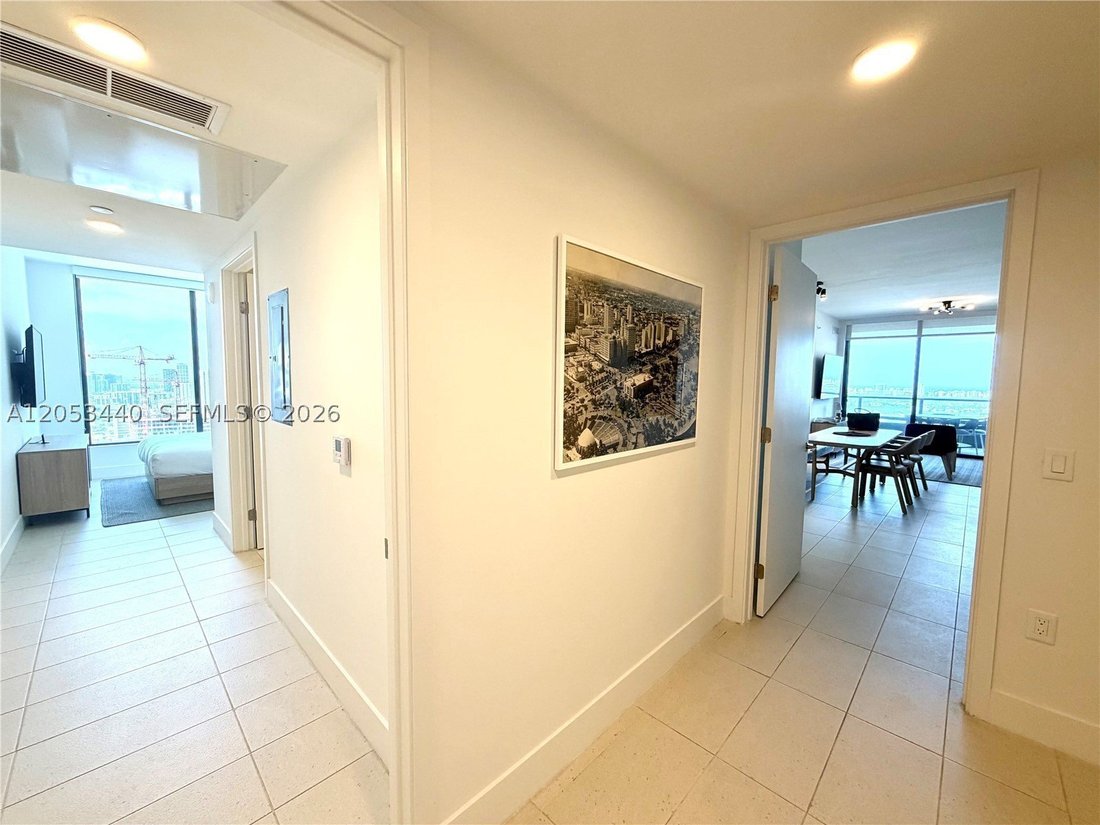 House in Miami, Florida, United States 1 - 18487506