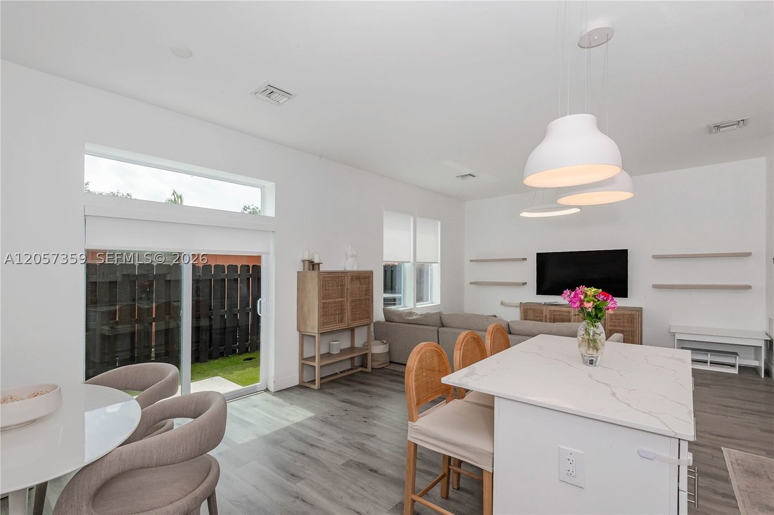 Townhouse in Oakland Park, Florida, United States 4 - 18485461