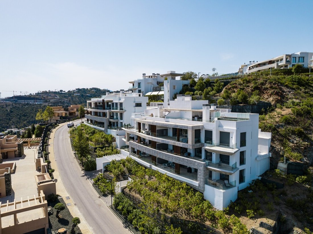 Apartment in La Quinta, Benahavis, Andalusia 3 - 18485388