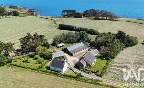 House in Clohars-Carnoët, Brittany, France 1