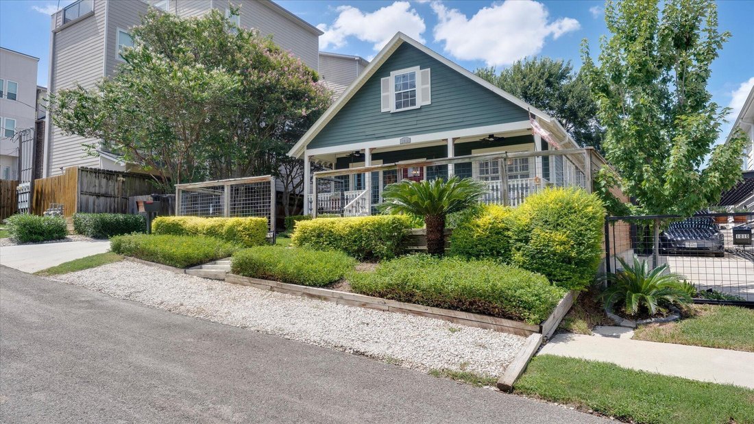 House in Houston, Texas, United States 3 - 18486277
