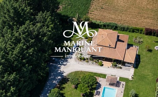 House in Fonneuve, Montauban, France 1