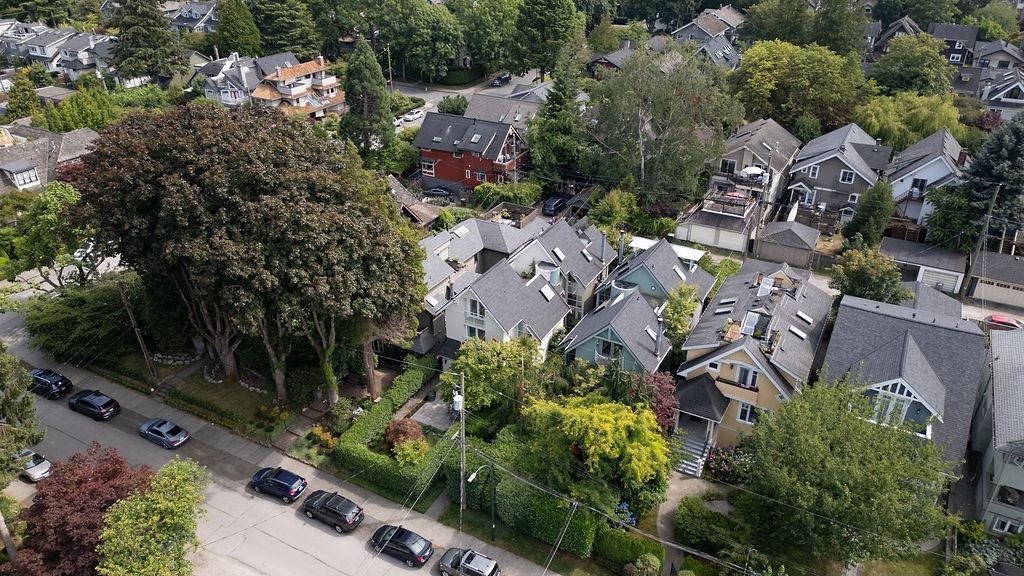 House in Vancouver, British Columbia, Canada 3 - 18487627