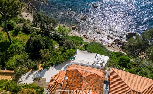 Villa à Le Faron-Fort-Rouge, Toulon, France 1