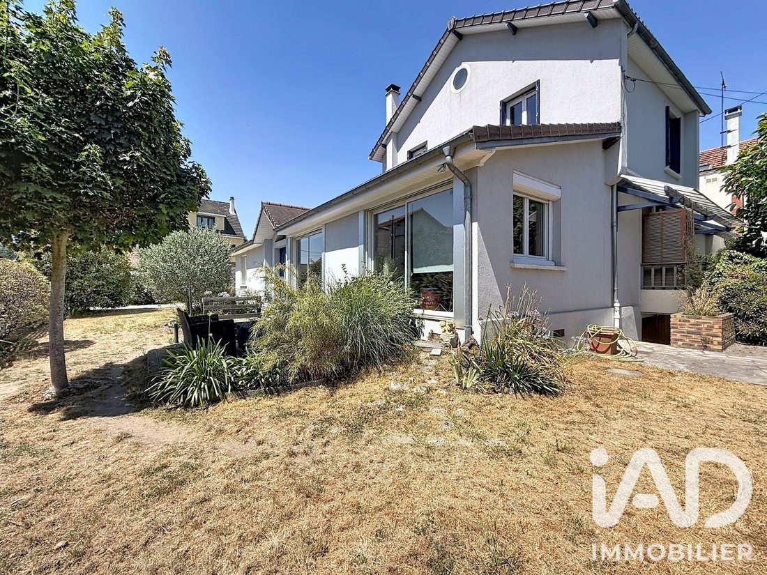 House in Est, Palaiseau, France 1 - 18484909