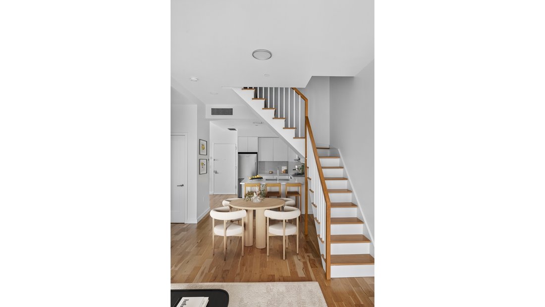 Condo in New York, New York, United States 3 - 18486672