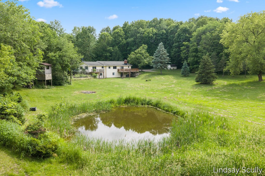 House in Byron Center, Michigan, United States 3 - 18482990