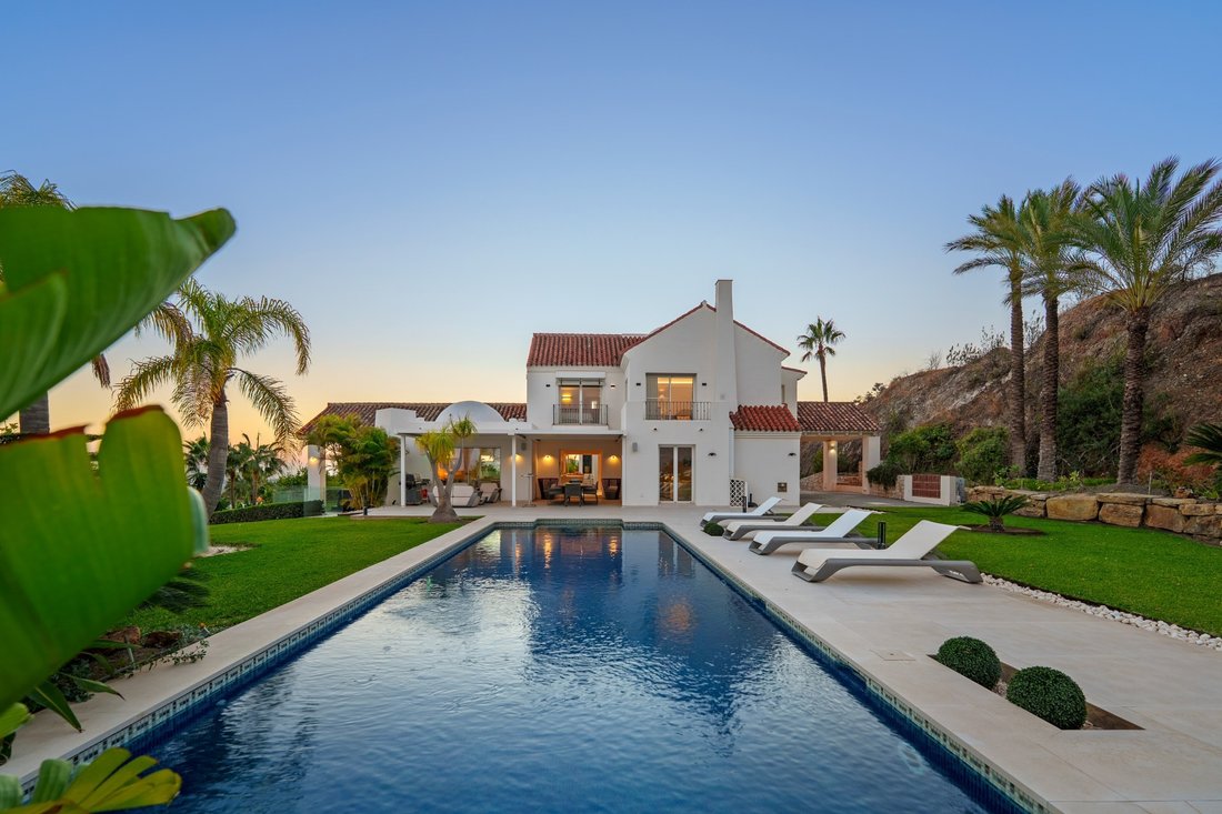 Villa in Benahavis, Andalusia, Spain 1 - 18486627